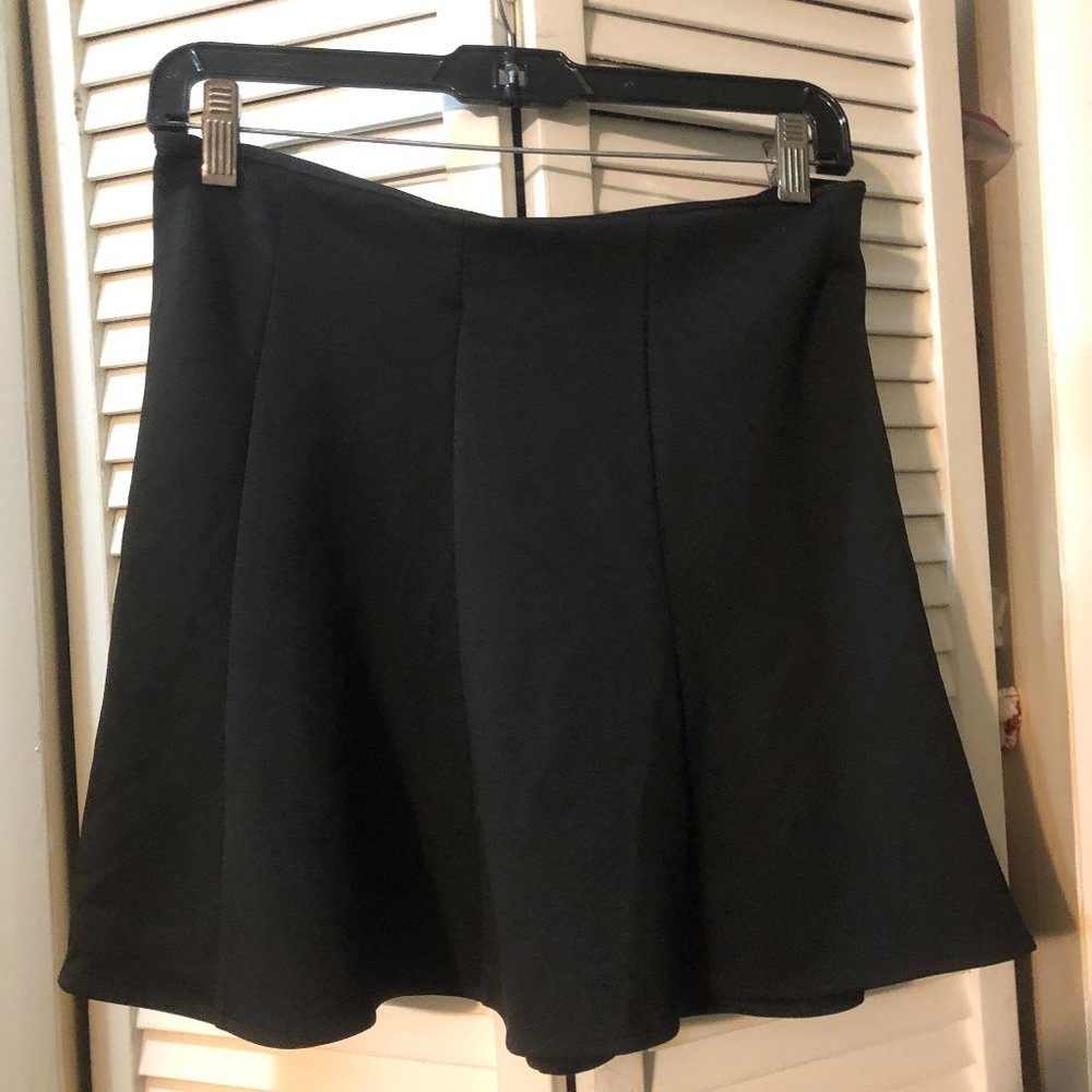 Princess Vera Wang Skirt Black Gold Satin A-Line Flare Short Mini Skater Size 9